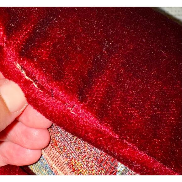 Tapestry Victorian Tapestry Garden Pillows Set 2 15x15 Croquette Cottage Cat - Picture 10 of 10